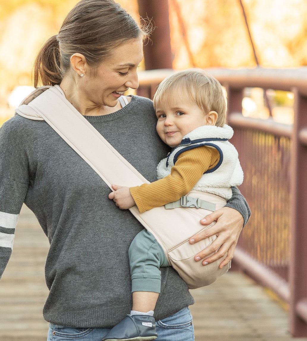 Side shop baby carrier